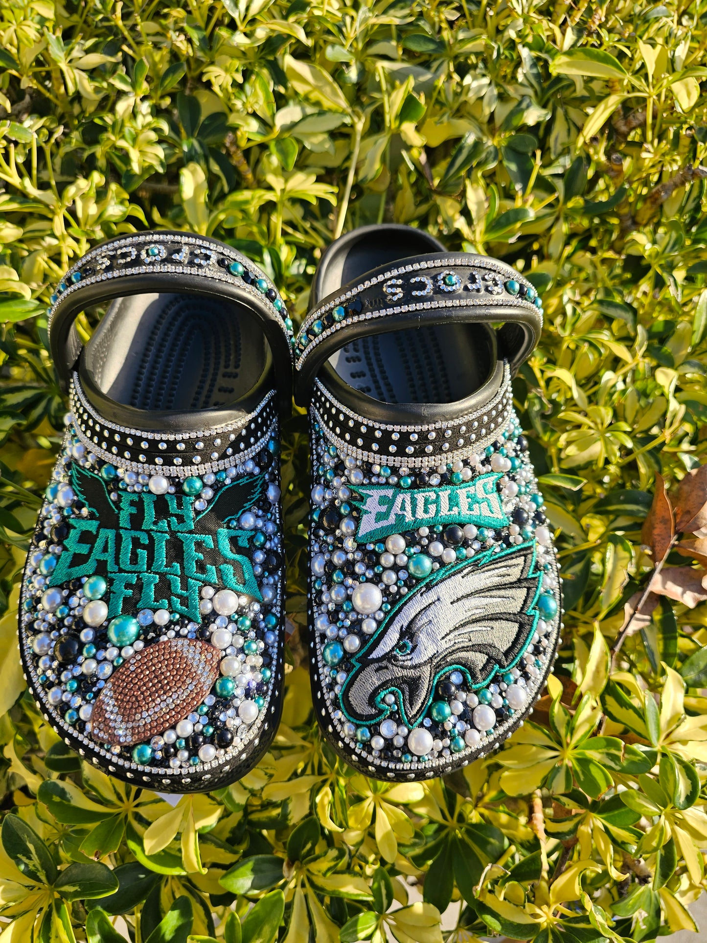 Womens NFL theme crocs