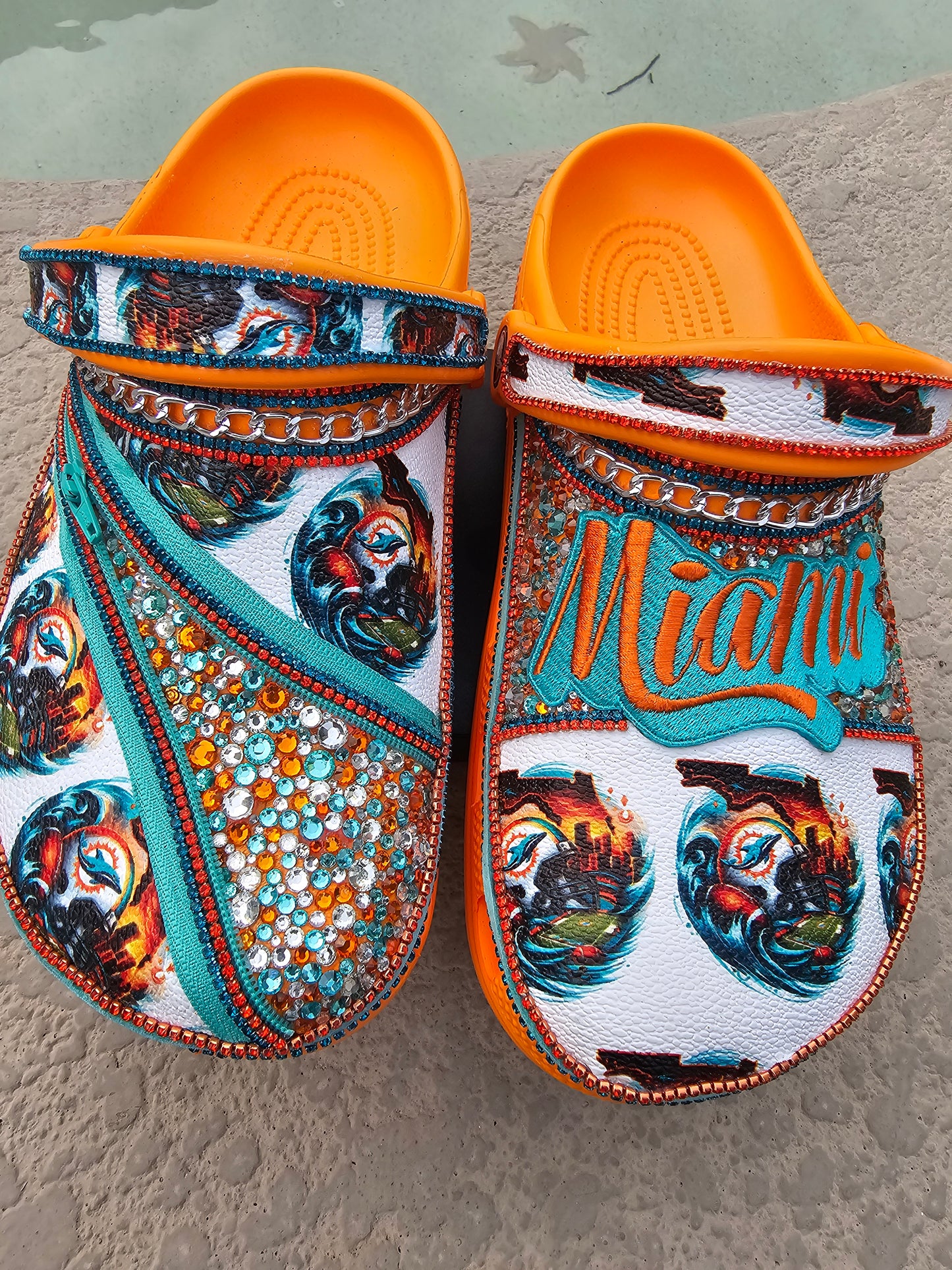 Womens NFL theme crocs