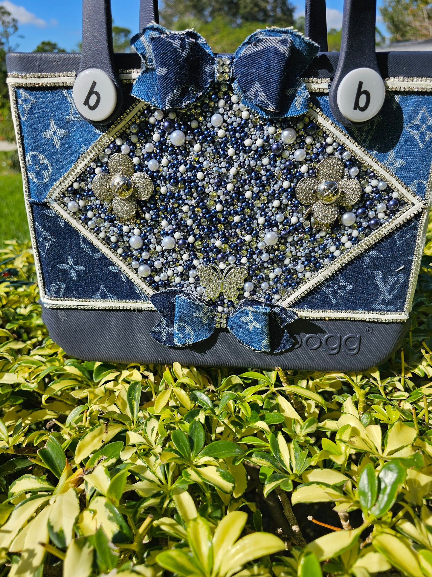 Bitty bogg bag